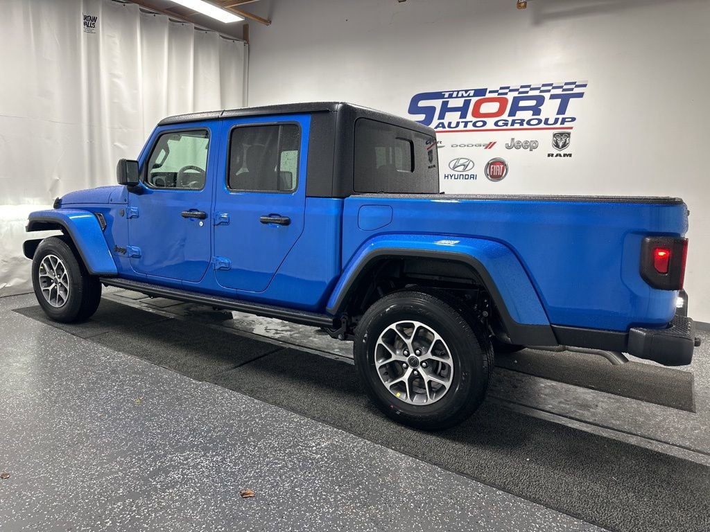 New 2025 Jeep Gladiator Sport AWD/4WD image 2