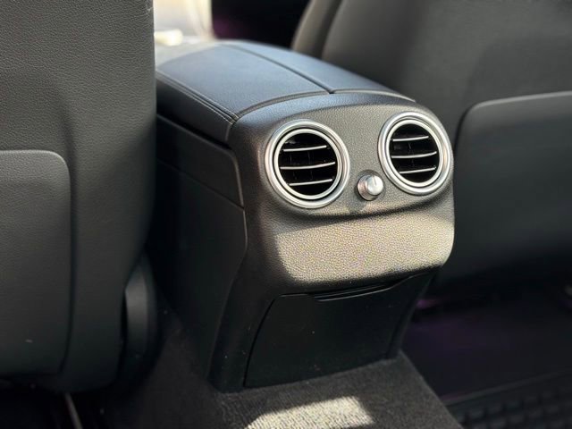 Used 2021 Mercedes-Benz C 300 4MATIC Sedan image 45