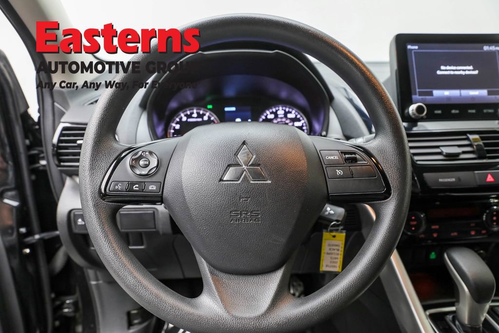 Used 2023 Mitsubishi Eclipse Cross LE image 10