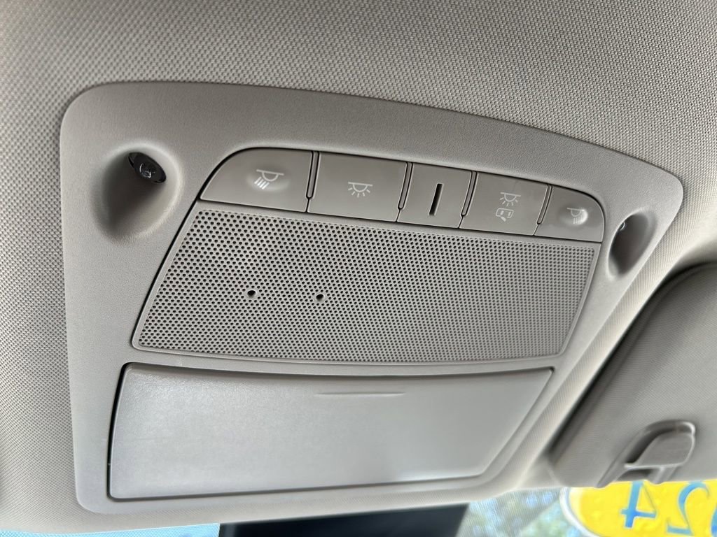 Certified 2024 Nissan Murano SV FWD image 41