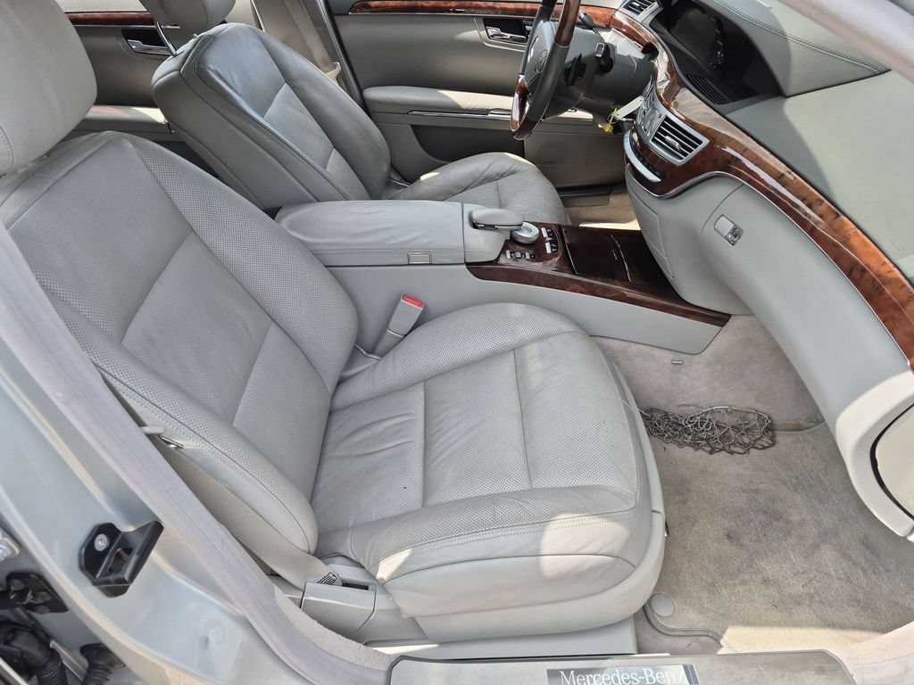 Used 2010 Mercedes-Benz S 550 image 37