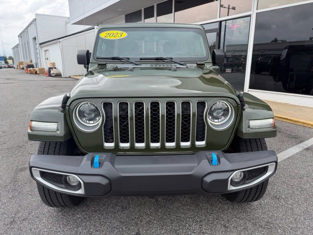 Used 2023 Jeep Wrangler Unlimited Sahara w/ Cold Weather Group AWD/4WD image 42