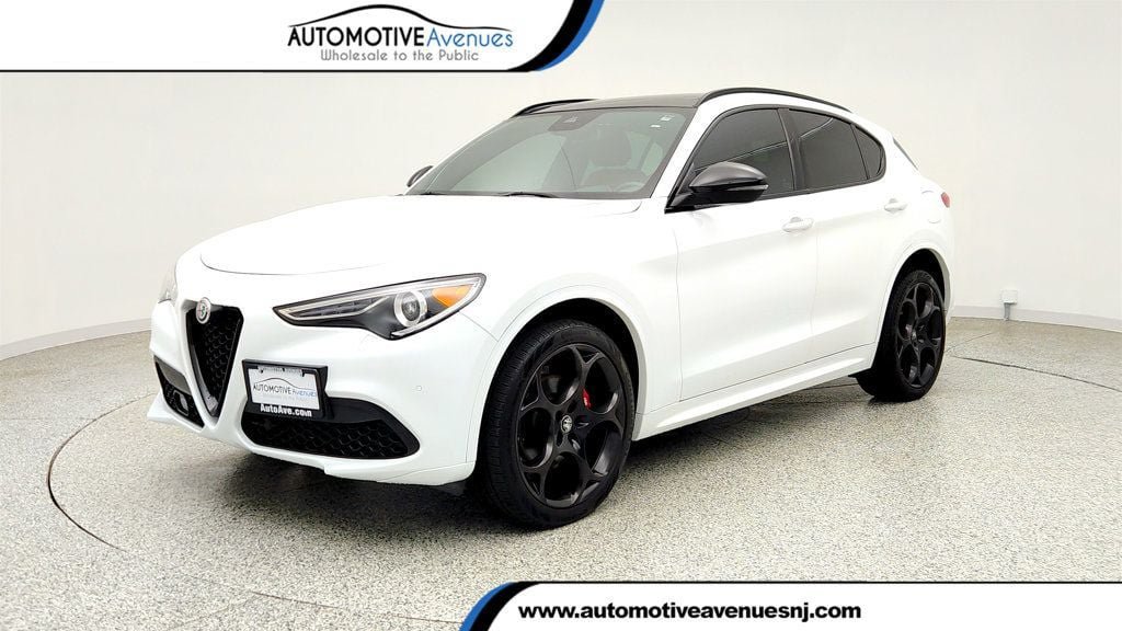 Used 2023 Alfa Romeo Stelvio Veloce