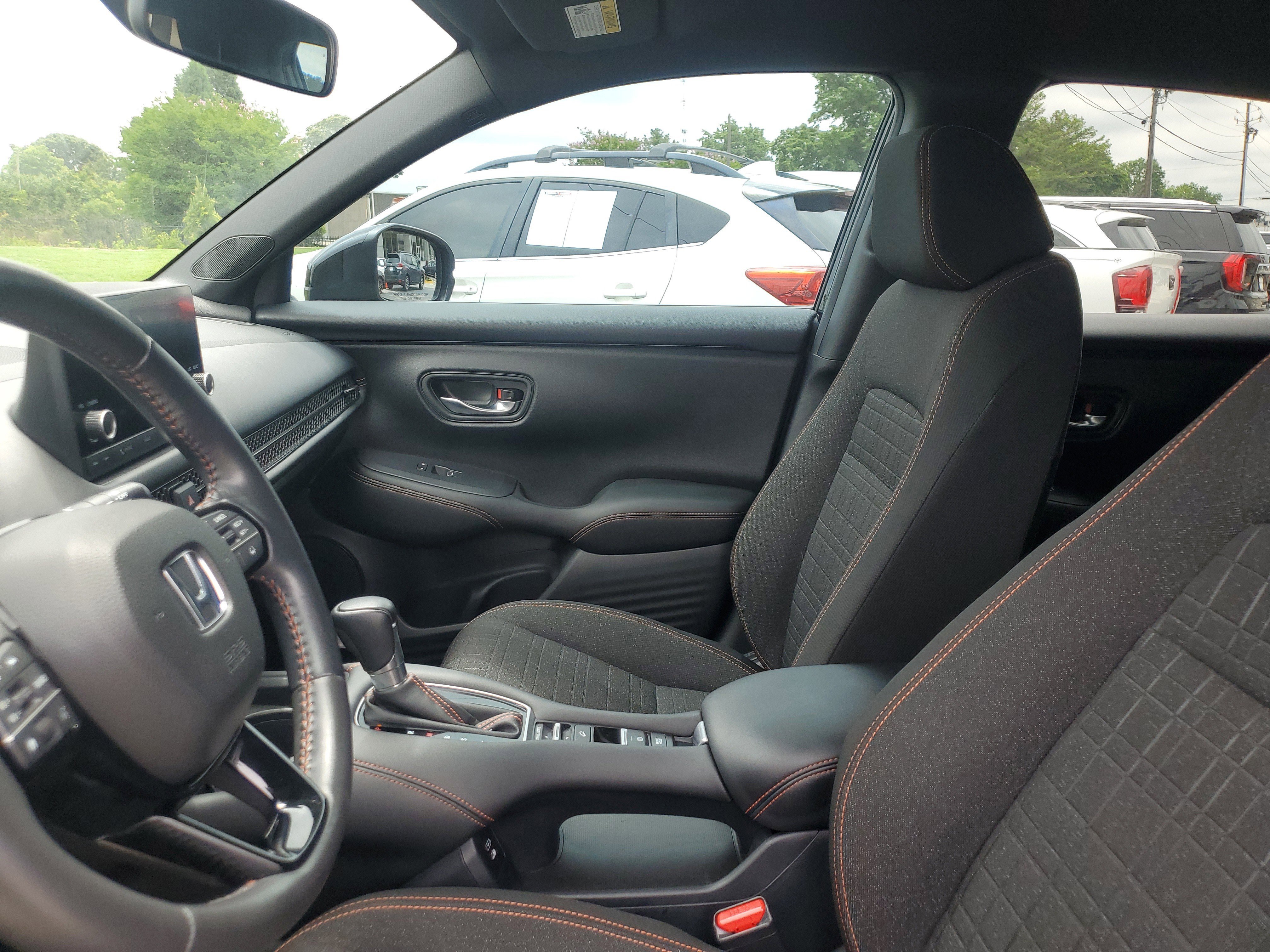 Used 2024 Honda HR-V Sport image 17