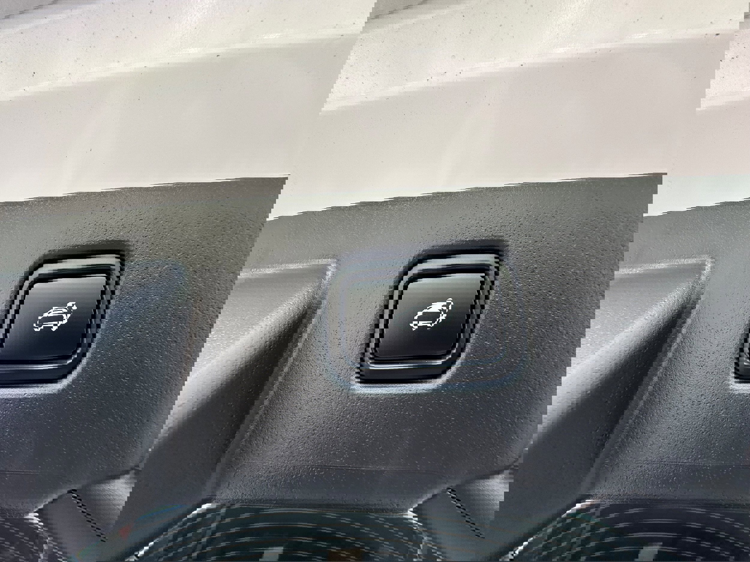 New 2025 Kia Niro Wind image 16