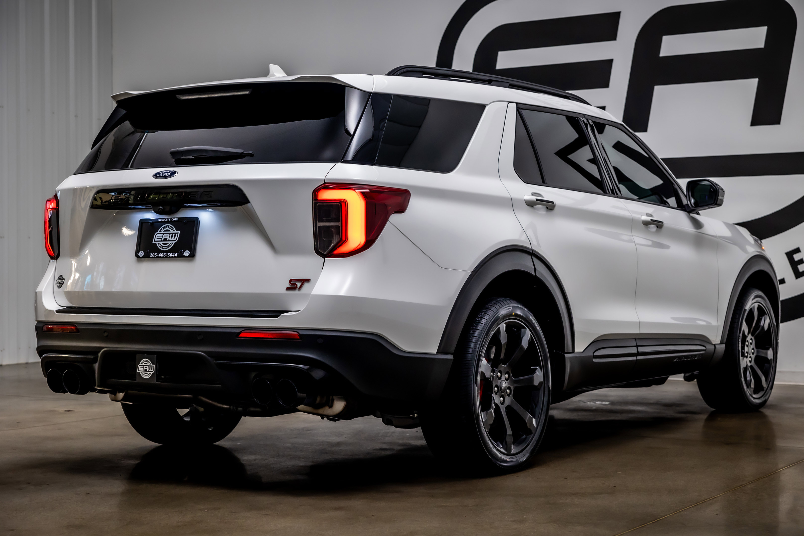 Used 2023 Ford Explorer ST w/ Equipment Group 401A image 34