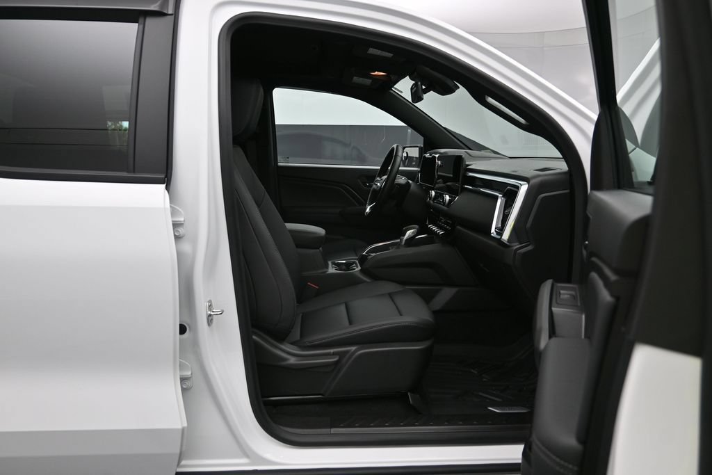 Used 2025 GMC Canyon Elevation w/ Convenience Package RWD image 28