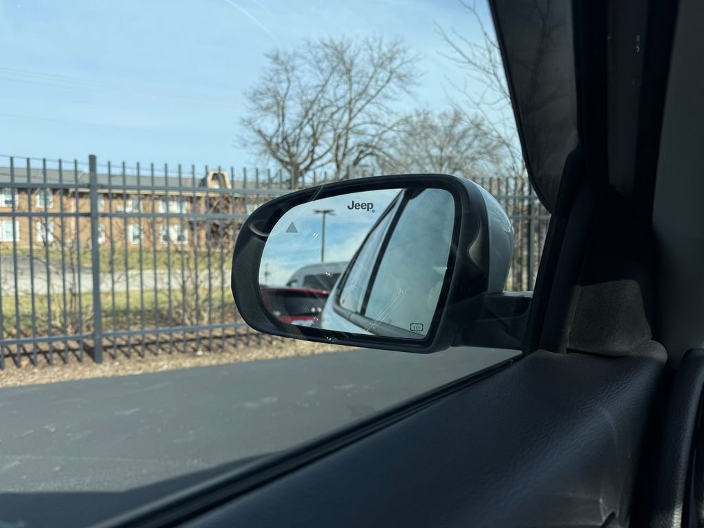 Used 2020 Jeep Compass Latitude image 20