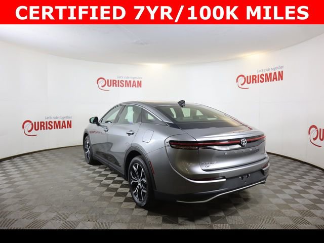 Used 2025 Toyota Crown XLE image 8