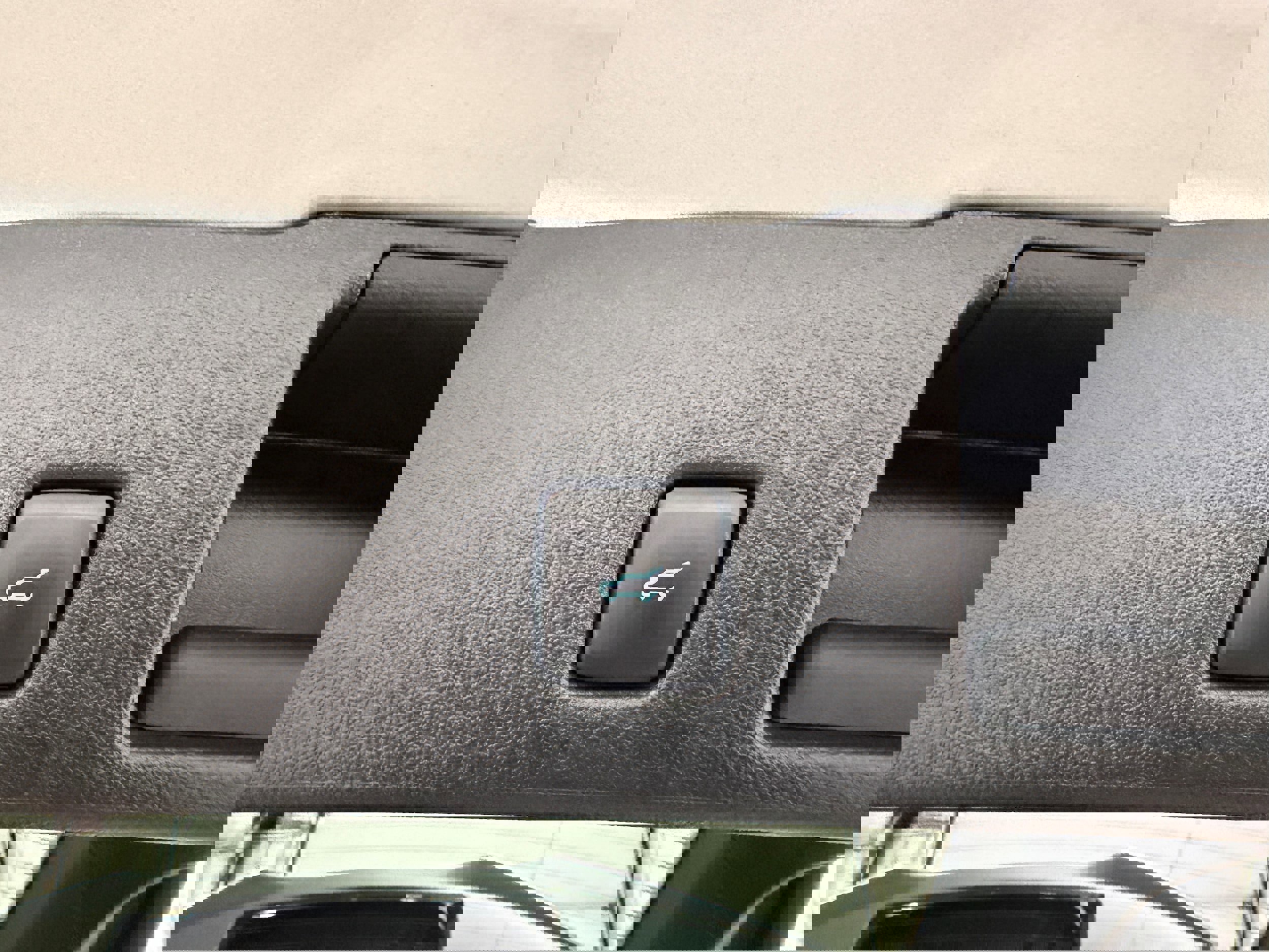 Certified 2023 Ford Escape ST-Line w/ Tech Pack #1 image 30