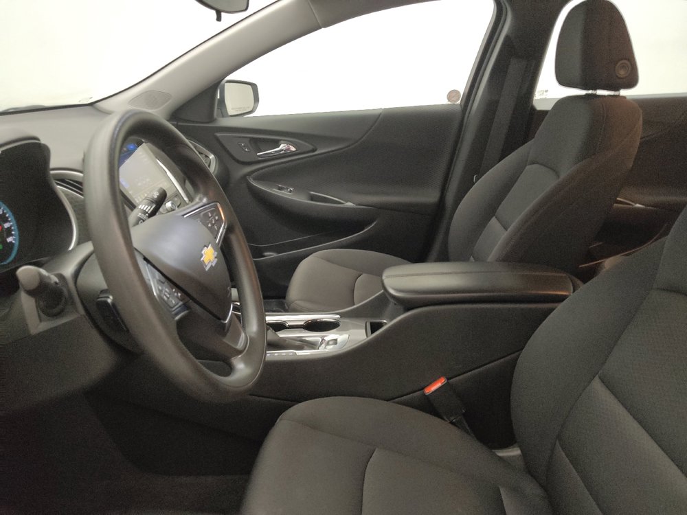 Used 2024 Chevrolet Malibu LT image 17