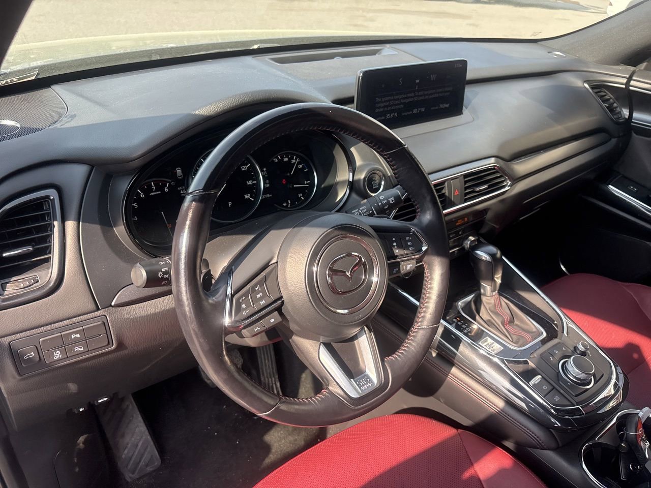 Used 2023 MAZDA CX-9 Carbon Edition image 4