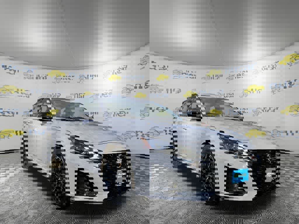 New 2025 Nissan Altima 2.5 SR