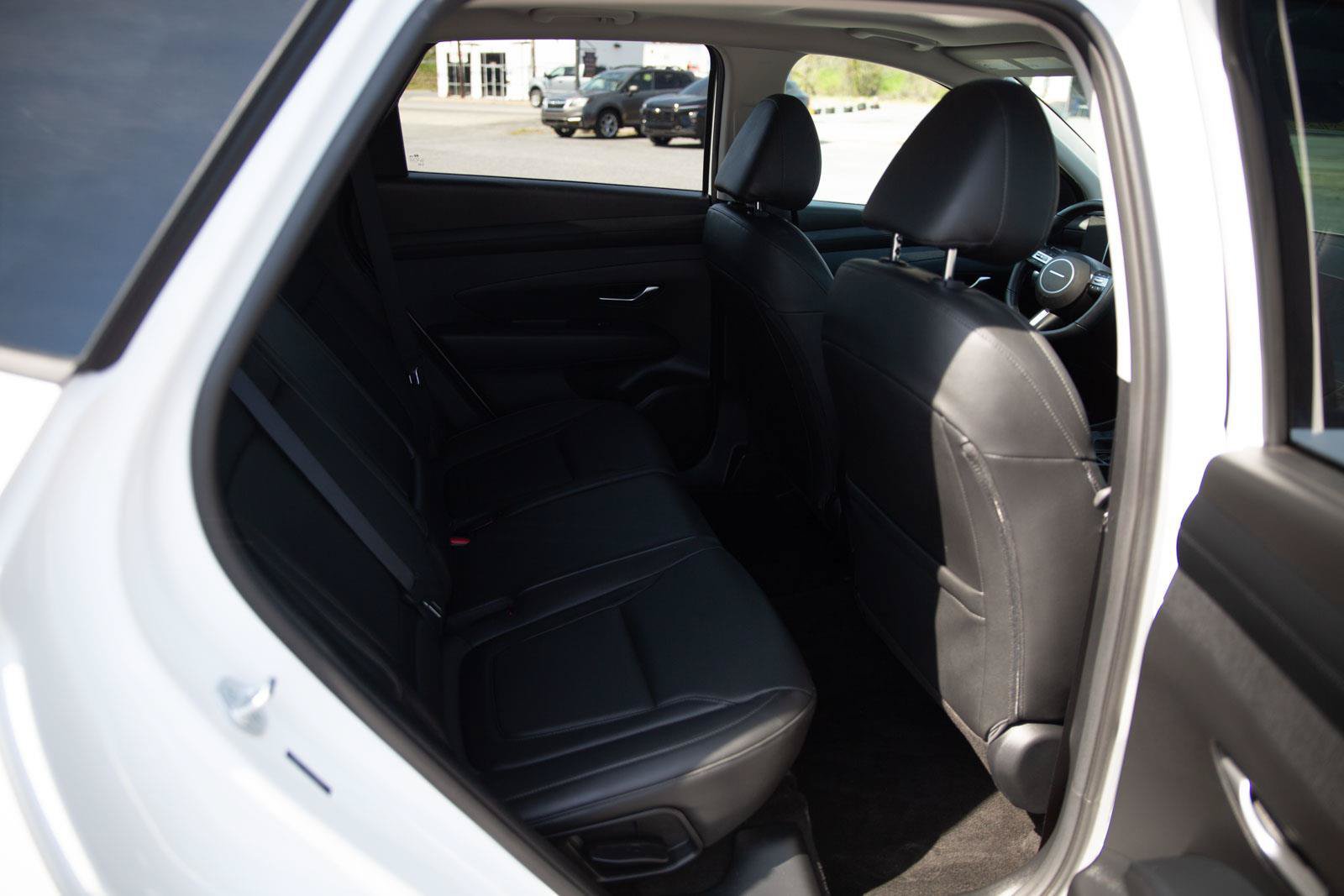 Used 2025 Hyundai Tucson SEL AWD/4WD image 23