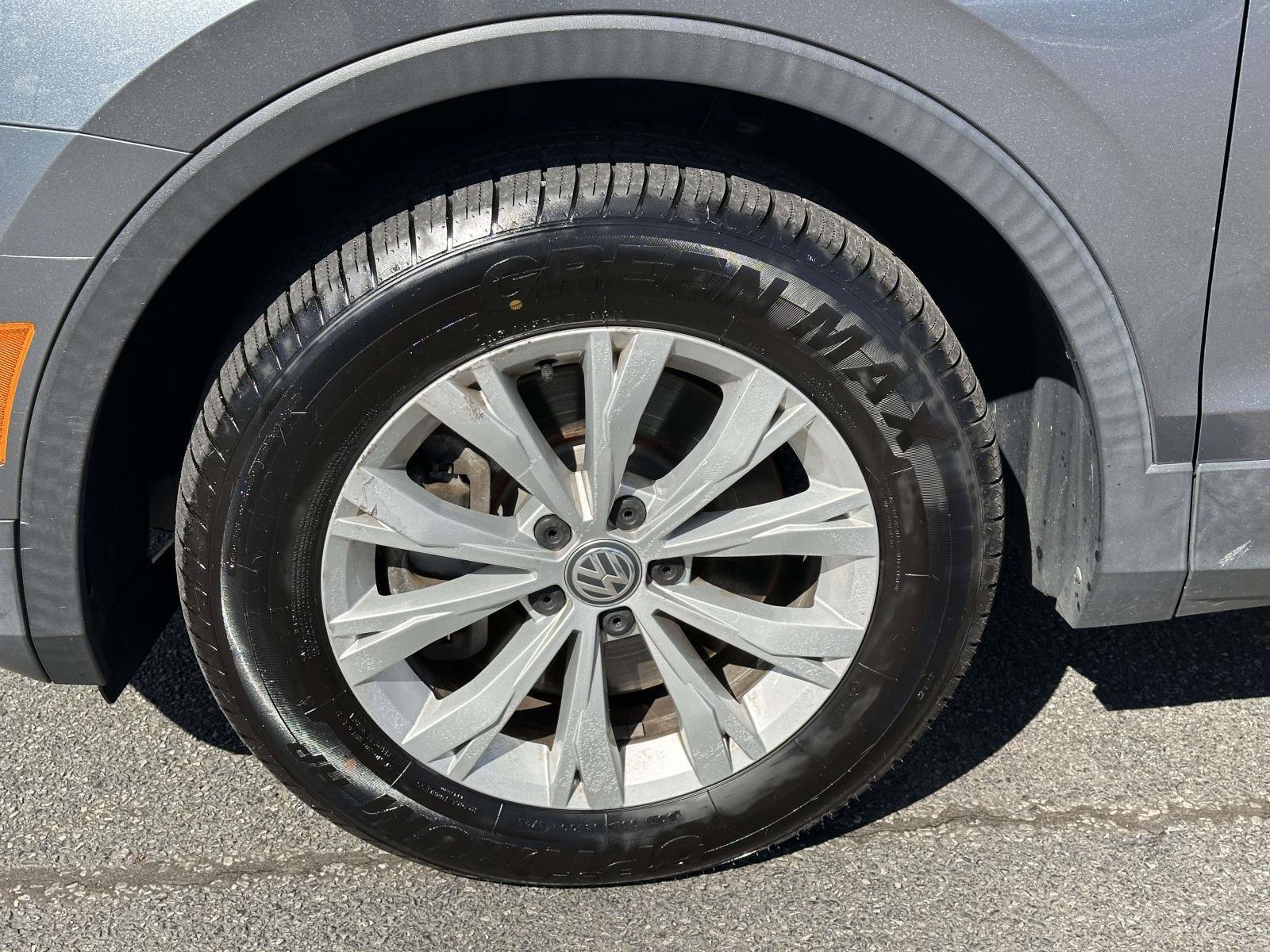 Used 2019 Volkswagen Tiguan S w/ Driver Assistance Package image 9