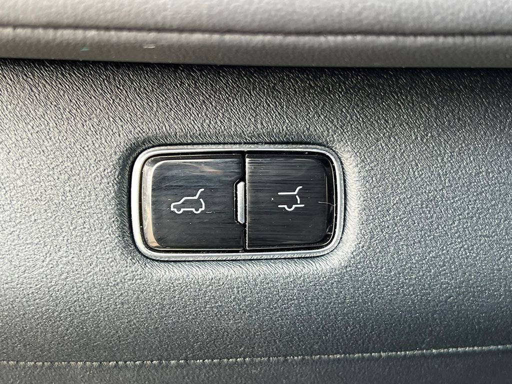 Used 2025 Lincoln Navigator Reserve w/ Jet Appearance Package image 19