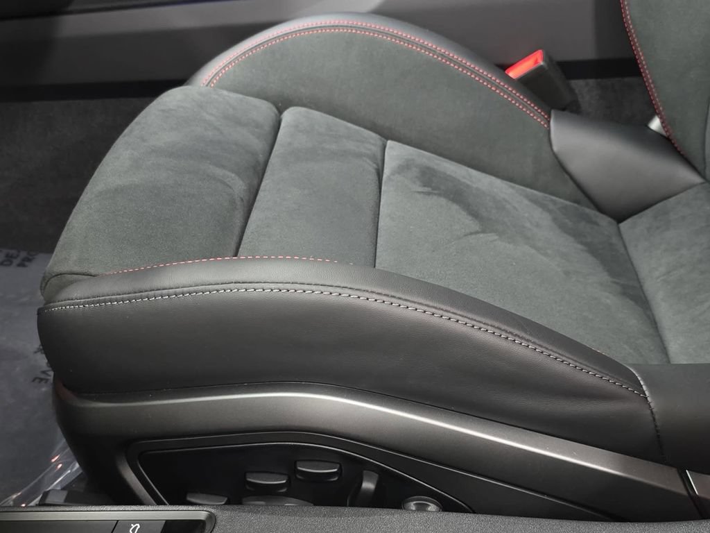 New 2026 Porsche 911 Carrera GTS RWD image 25
