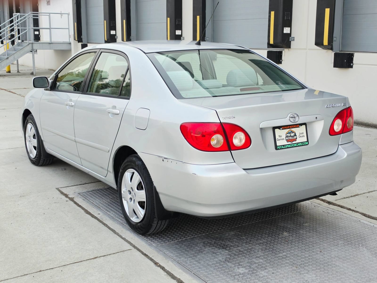 Used 2008 Toyota Corolla LE FWD image 3