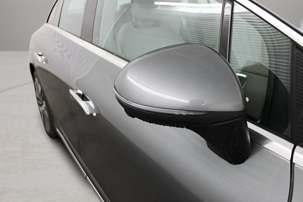Used 2025 Mercedes-Benz EQE 350+ 4MATIC Sedan image 18