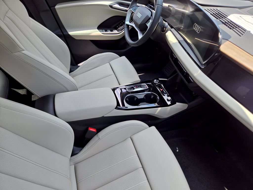 New 2027 Audi Q6 e-tron Prestige AWD/4WD image 18
