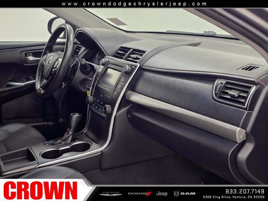 Used 2017 Toyota Camry SE FWD image 11