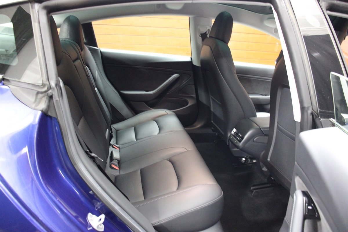 Used 2019 Tesla Model 3 Long Range AWD/4WD image 30