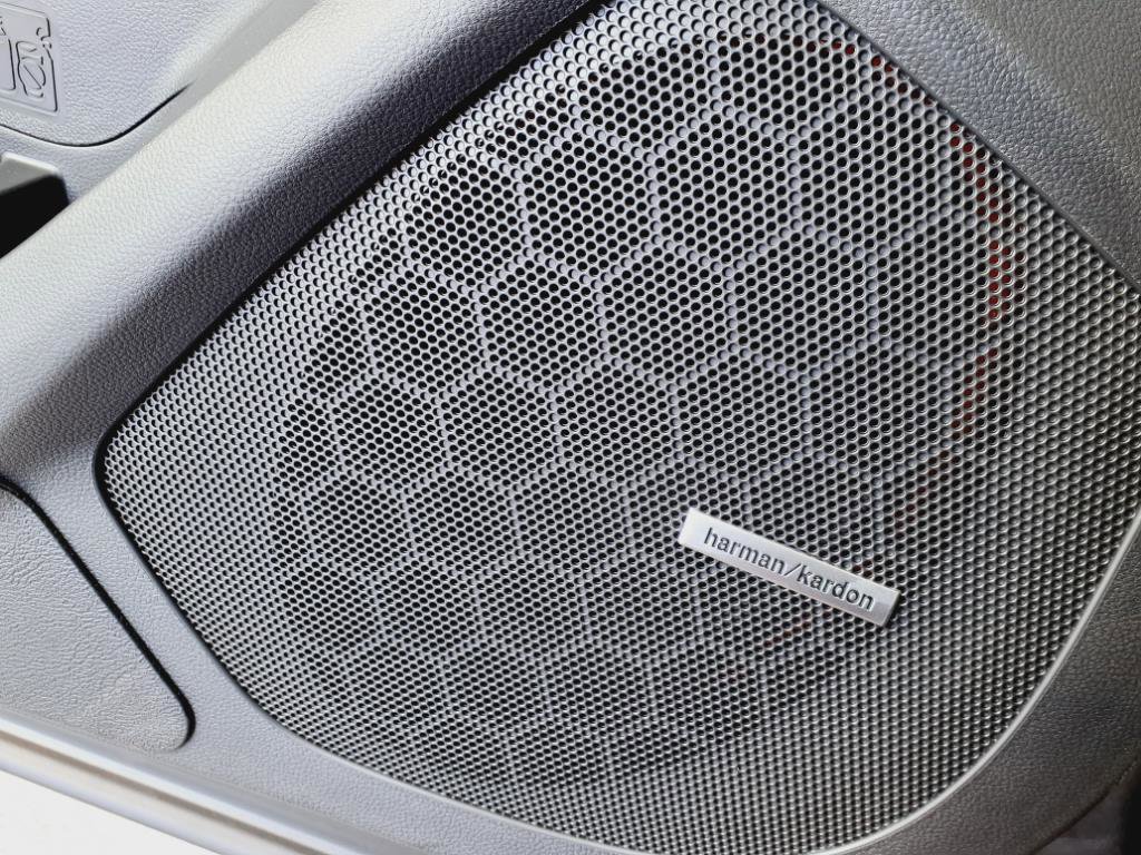 New 2025 Subaru Ascent Touring image 8