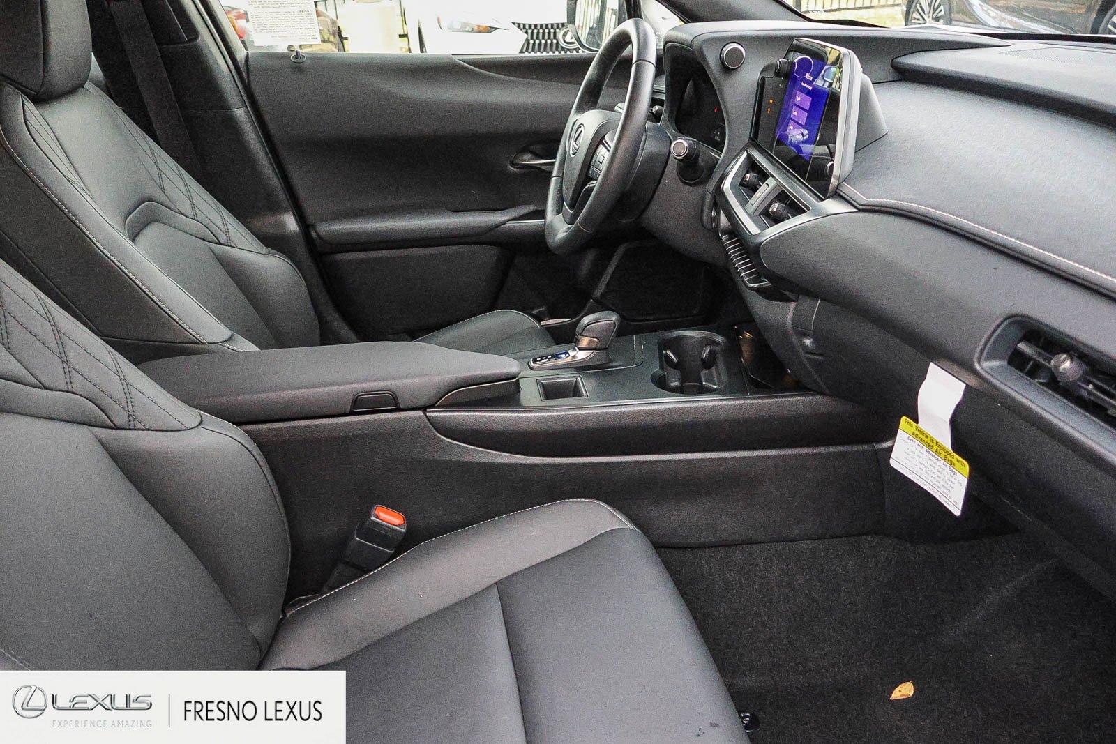 Used 2025 Lexus UX 300h FWD image 12