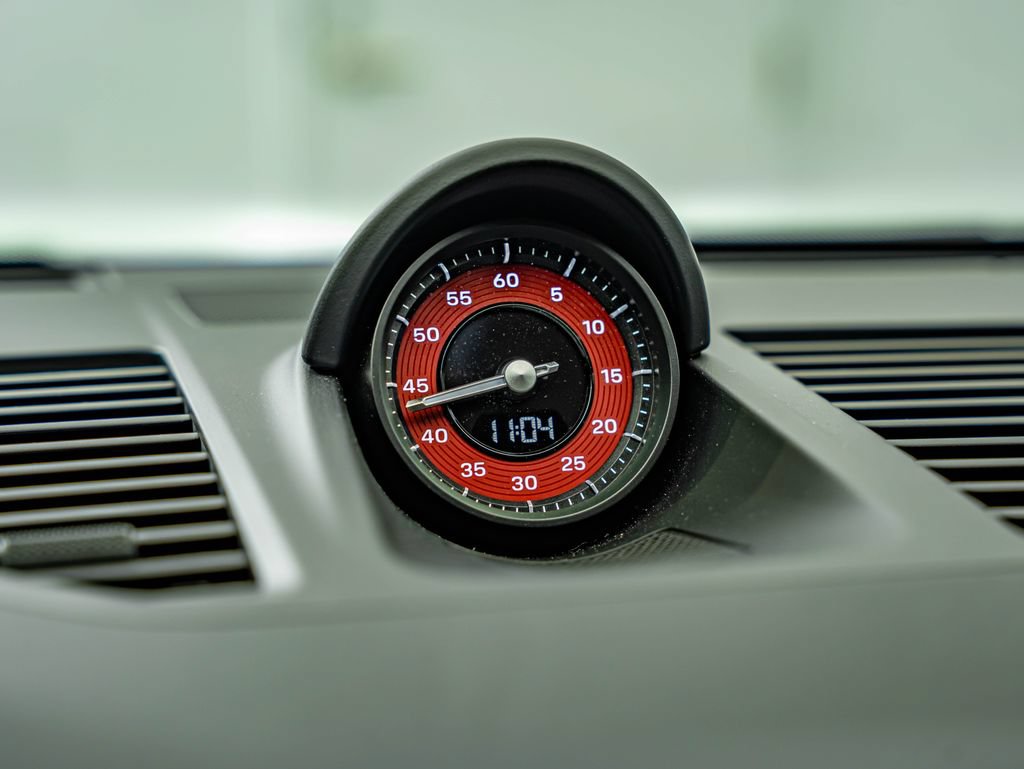Certified 2025 Porsche 911 Carrera 4 GTS AWD/4WD image 39