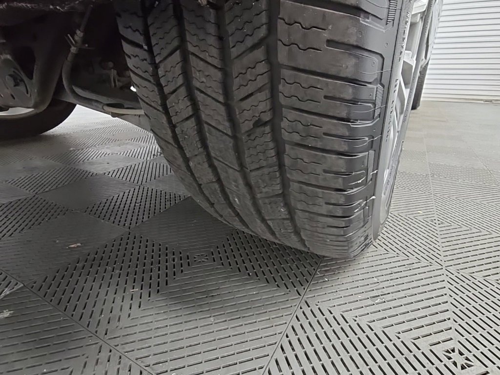 Used 2021 GMC Yukon XL Denali w/ Denali Premium Package image 56