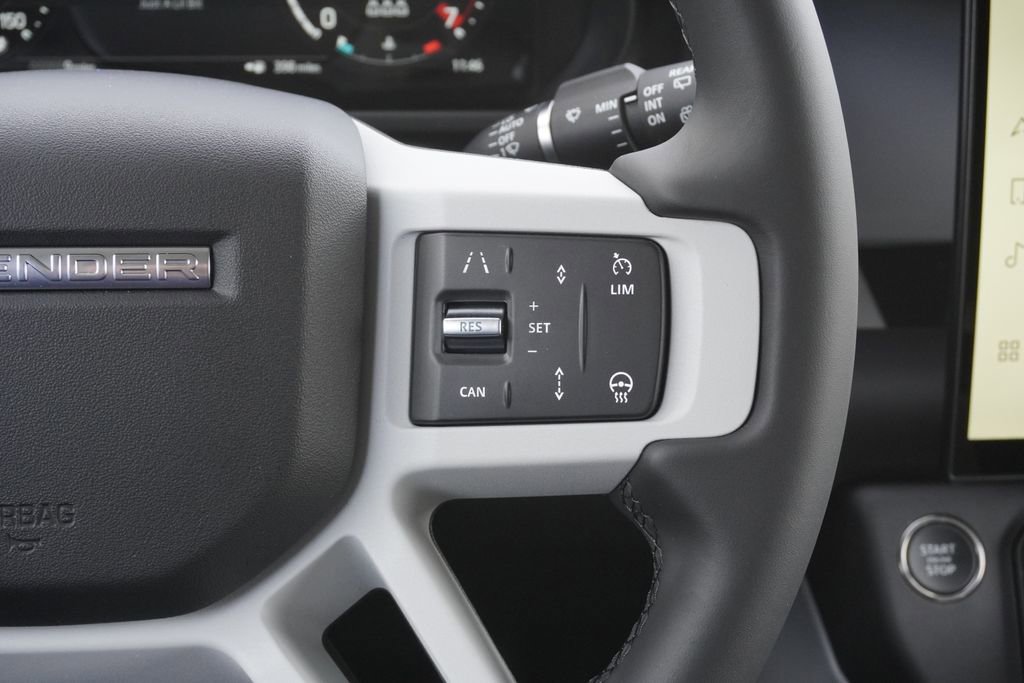 New 2026 Land Rover Defender 110 S AWD/4WD image 13