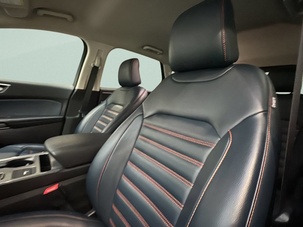 Used 2023 Ford Edge SEL w/ Sport Appearance Package AWD/4WD image 14
