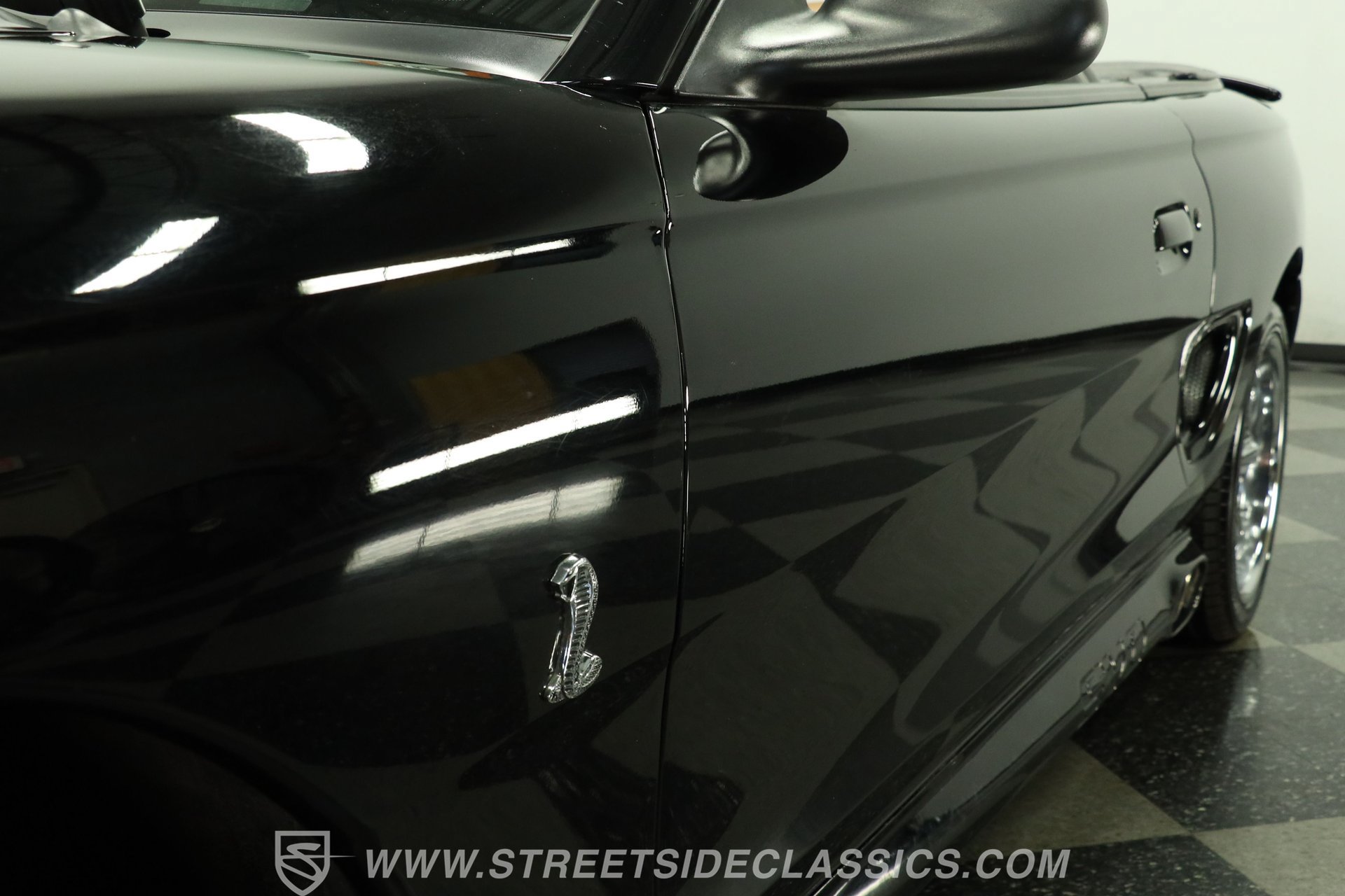 Used 1998 Ford Mustang Cobra RWD image 22