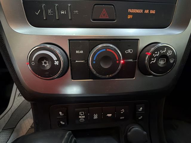 Used 2014 GMC Acadia SLE image 18