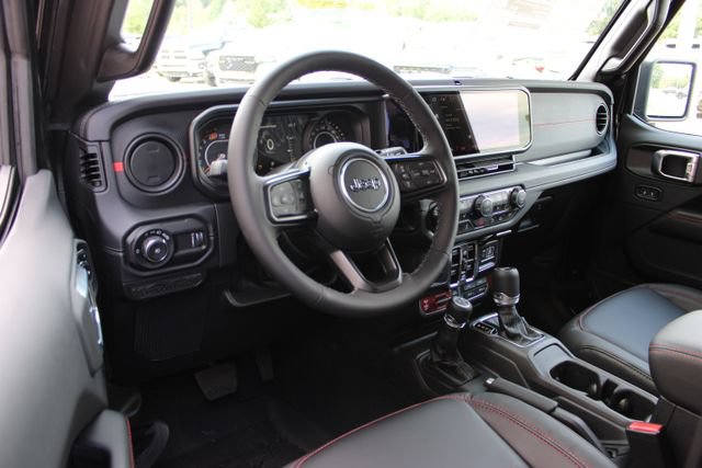 New 2027 Jeep Wrangler Unlimited Rubicon AWD/4WD image 18