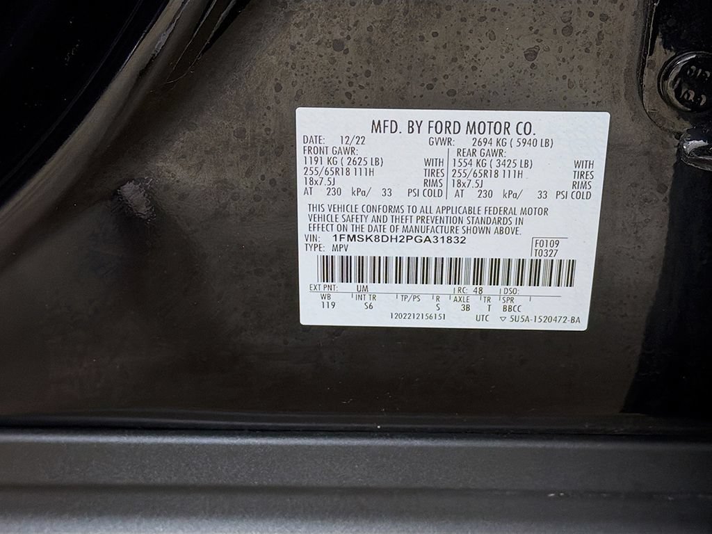 Used 2023 Ford Explorer XLT w/ Equipment Group 202A AWD/4WD image 43