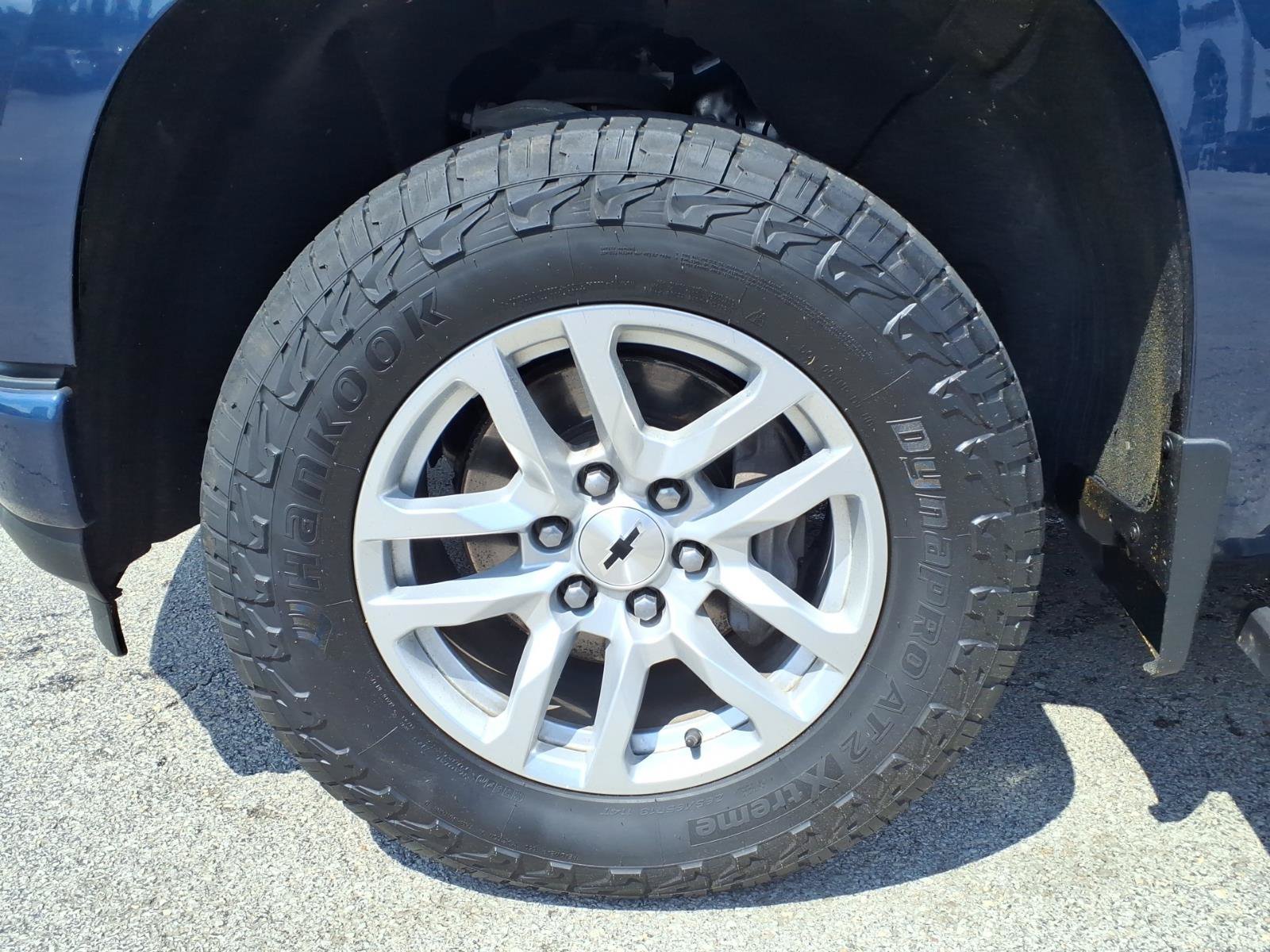 Used 2021 Chevrolet Silverado 1500 RST AWD/4WD image 8