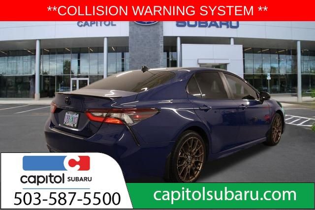 Used 2023 Toyota Camry SE image 3