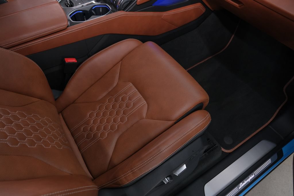 Used 2023 Lamborghini Urus S AWD/4WD image 20