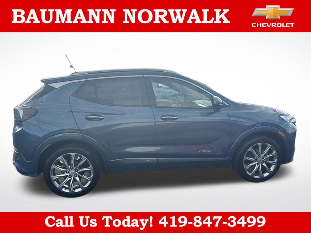 Used 2024 Buick Encore GX Avenir w/ Avenir Convenience Package FWD image 7