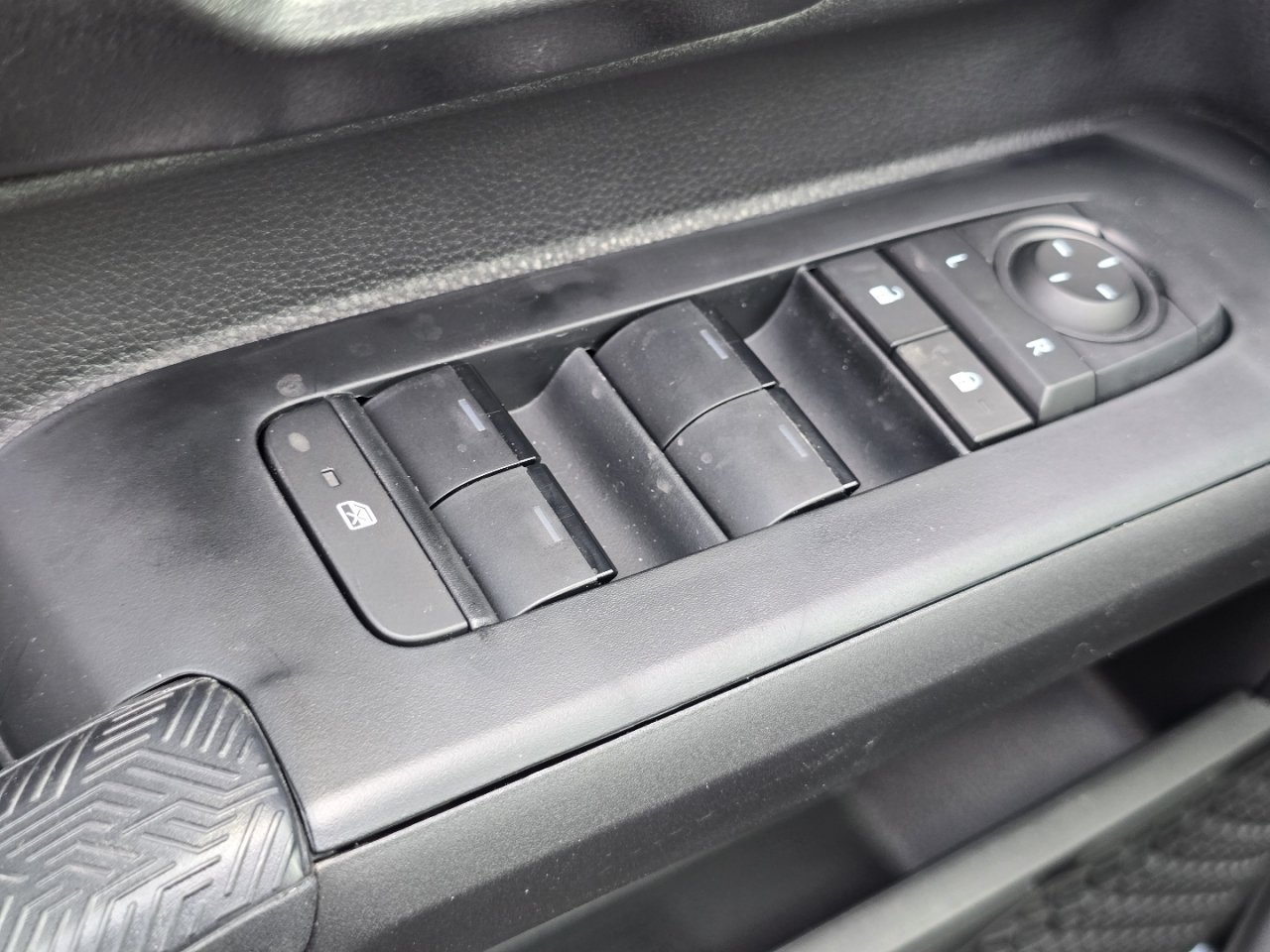 New 2026 Toyota Tacoma SR5 AWD/4WD image 25