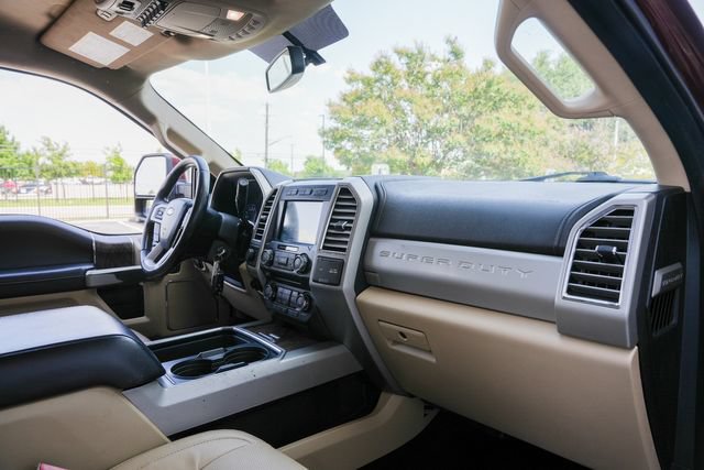 Used 2017 Ford F350 Lariat w/ Lariat Value Package AWD/4WD image 34