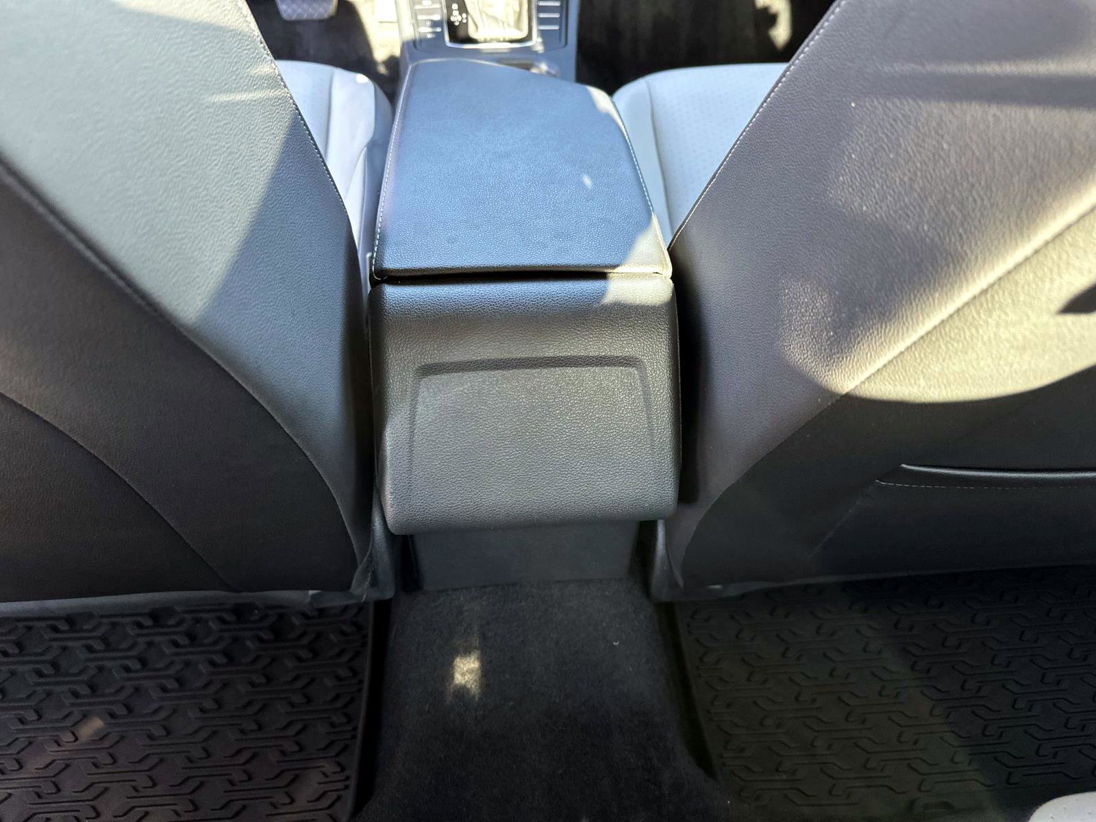 Used 2021 Volkswagen Jetta R-Line image 16