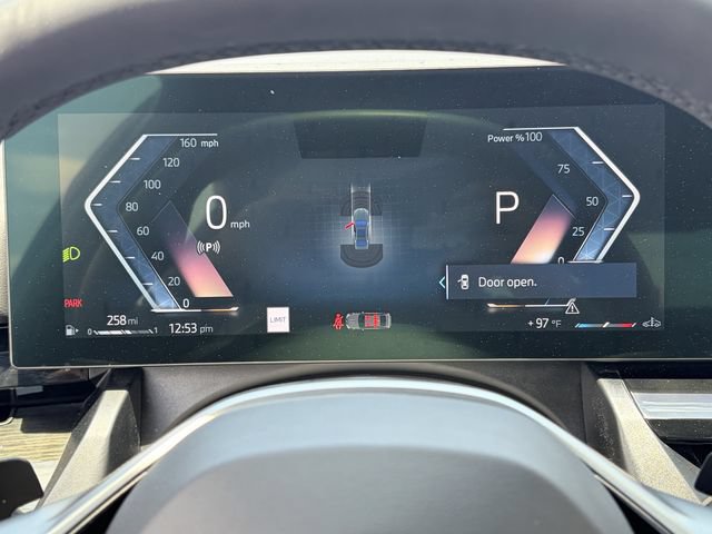 Used 2025 BMW 530i RWD image 25