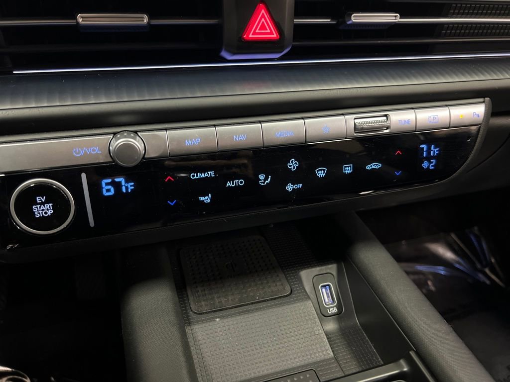 Used 2023 Hyundai Ioniq 6 SEL image 19