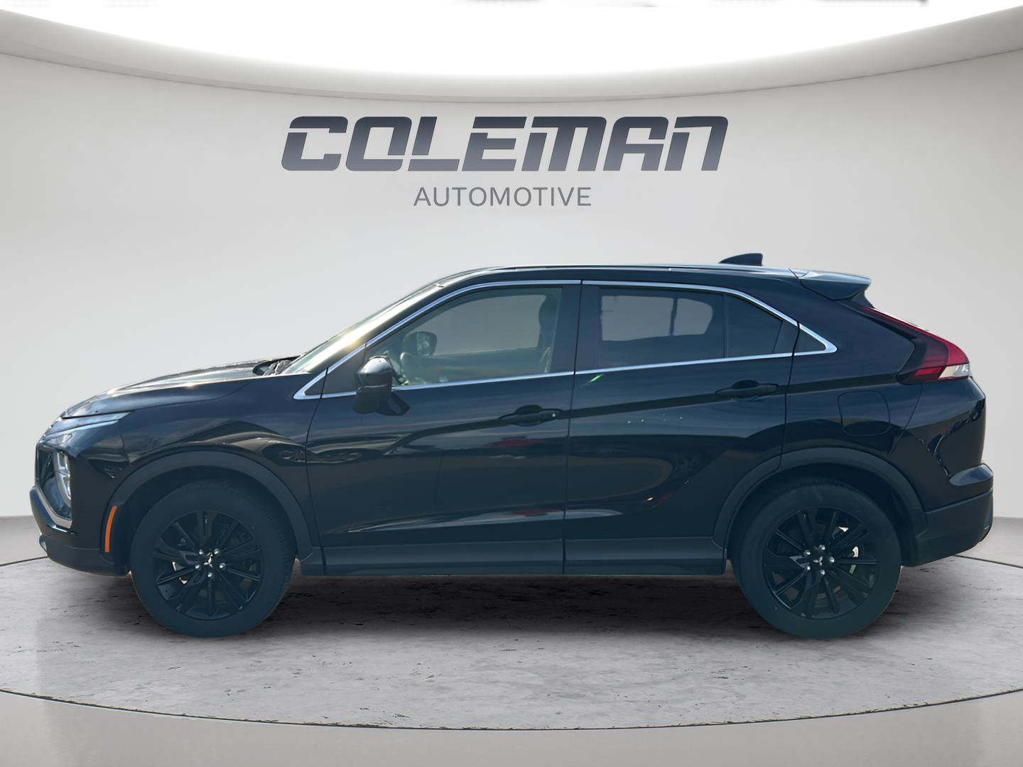 Used 2024 Mitsubishi Eclipse Cross LE image 8