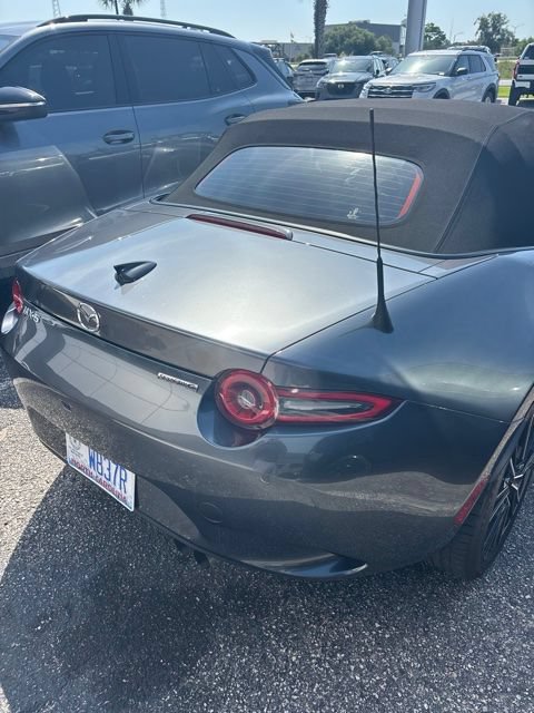 Used 2024 MAZDA MX-5 Miata Grand Touring w/ Weather Package RWD image 9