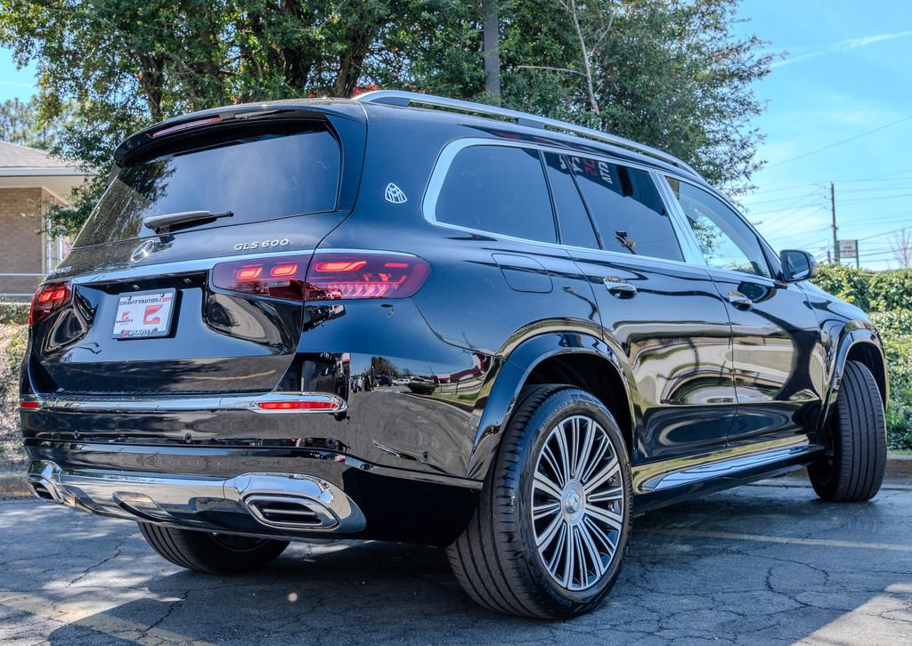 Used 2026 Mercedes-Benz Maybach GLS 600 4MATIC image 34