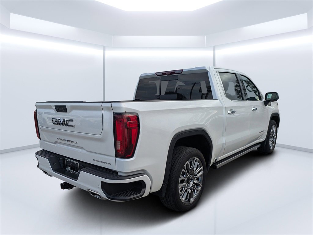 Used 2023 GMC Sierra 1500 Denali Ultimate image 3
