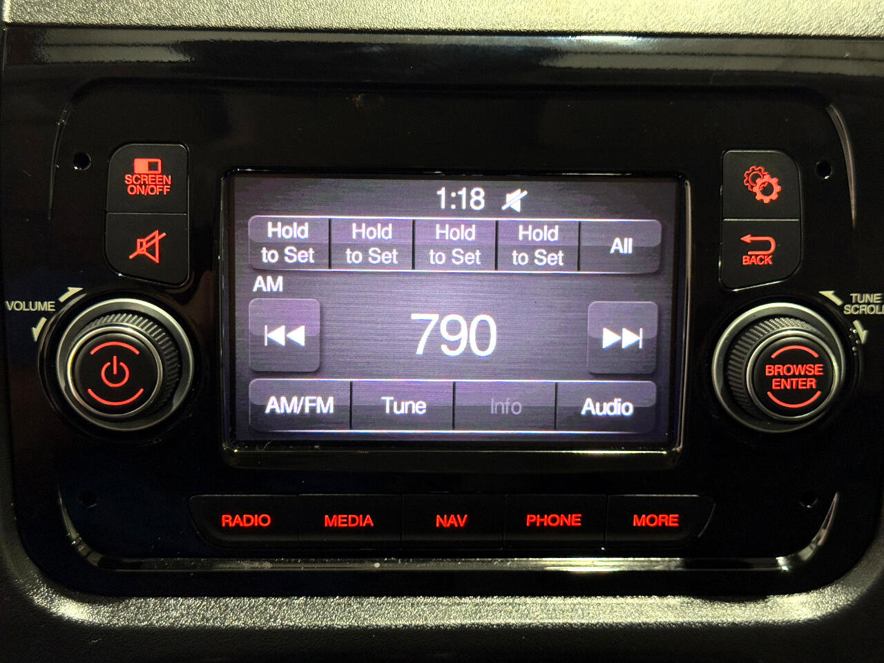 Used 2021 RAM ProMaster 2500 image 27